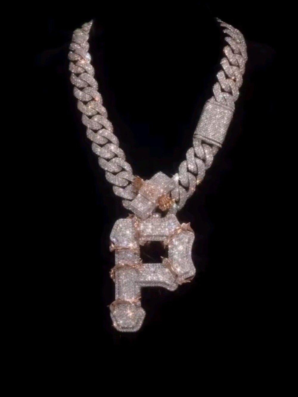 Men's Hip Hop Style Letter P Surround Pendant With Cuban Chain
